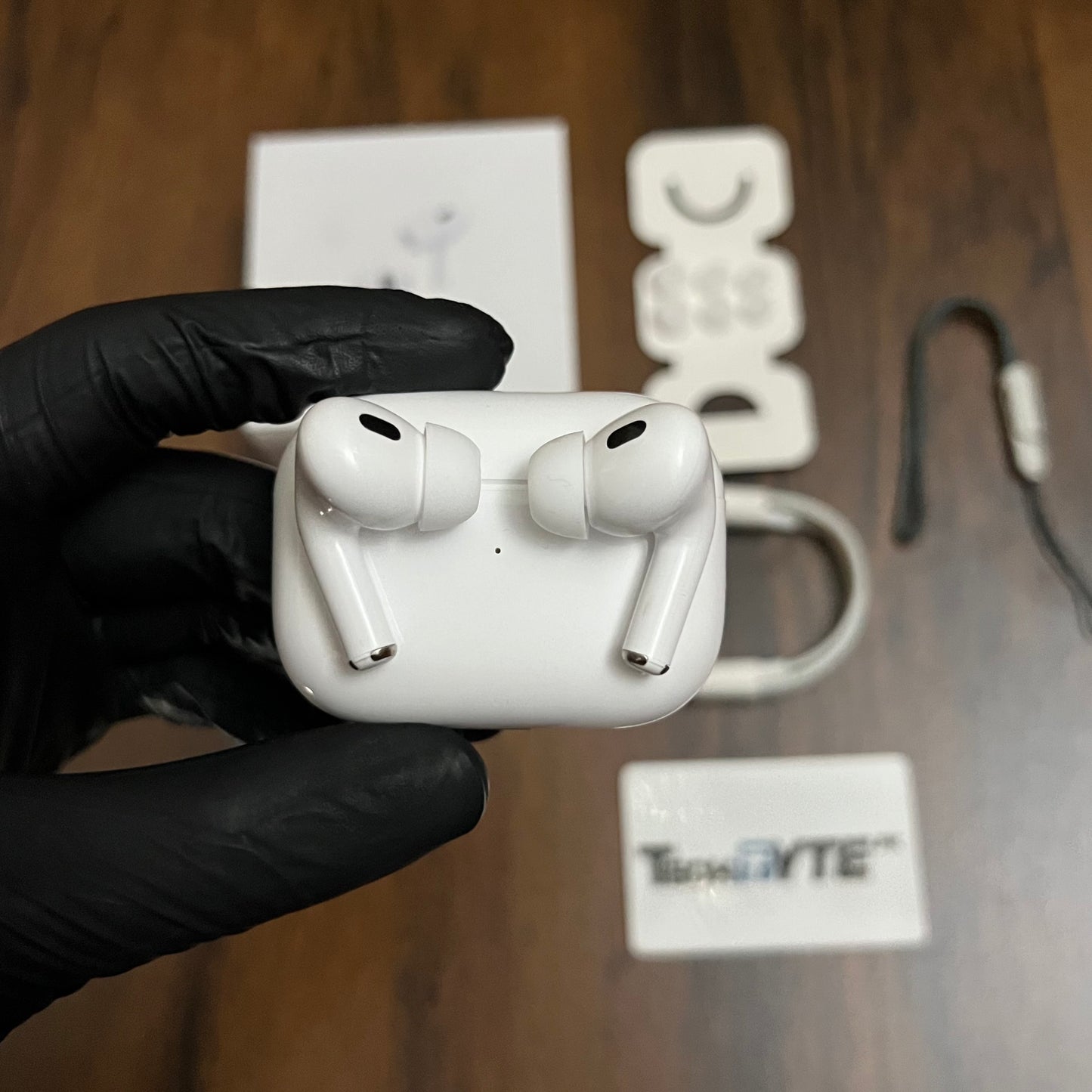 Airpods Pro White 2nd Generation